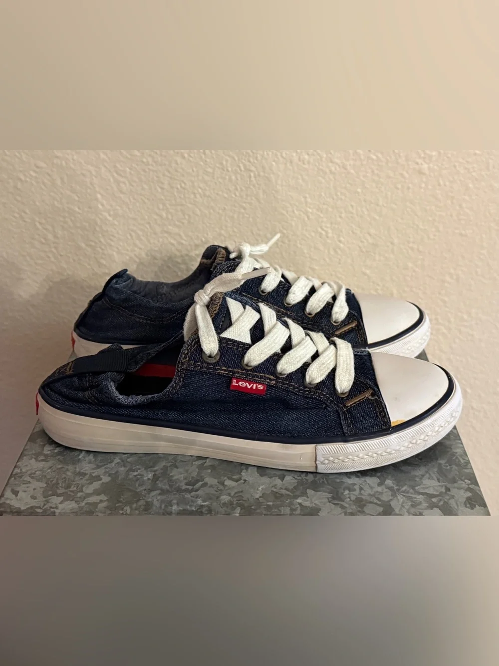 Levi's Kids Stan G Blue Denim Low-Top Slip-On Sneakers, Size 4